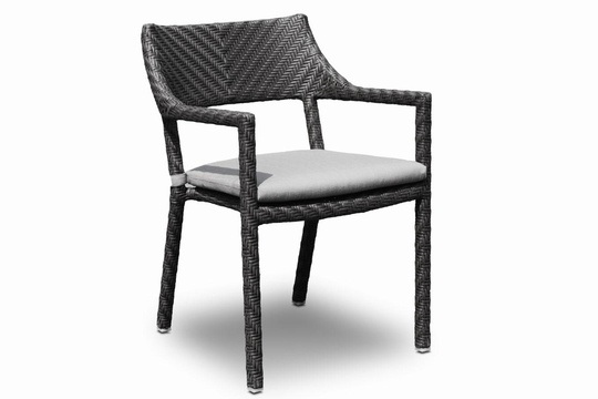 SkyLine Design: стул с подлокотниками