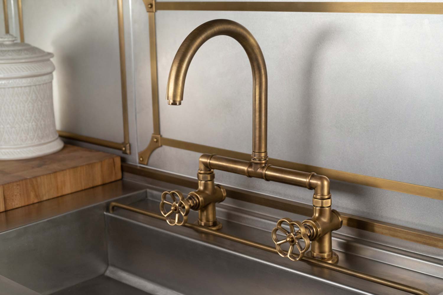 Taps