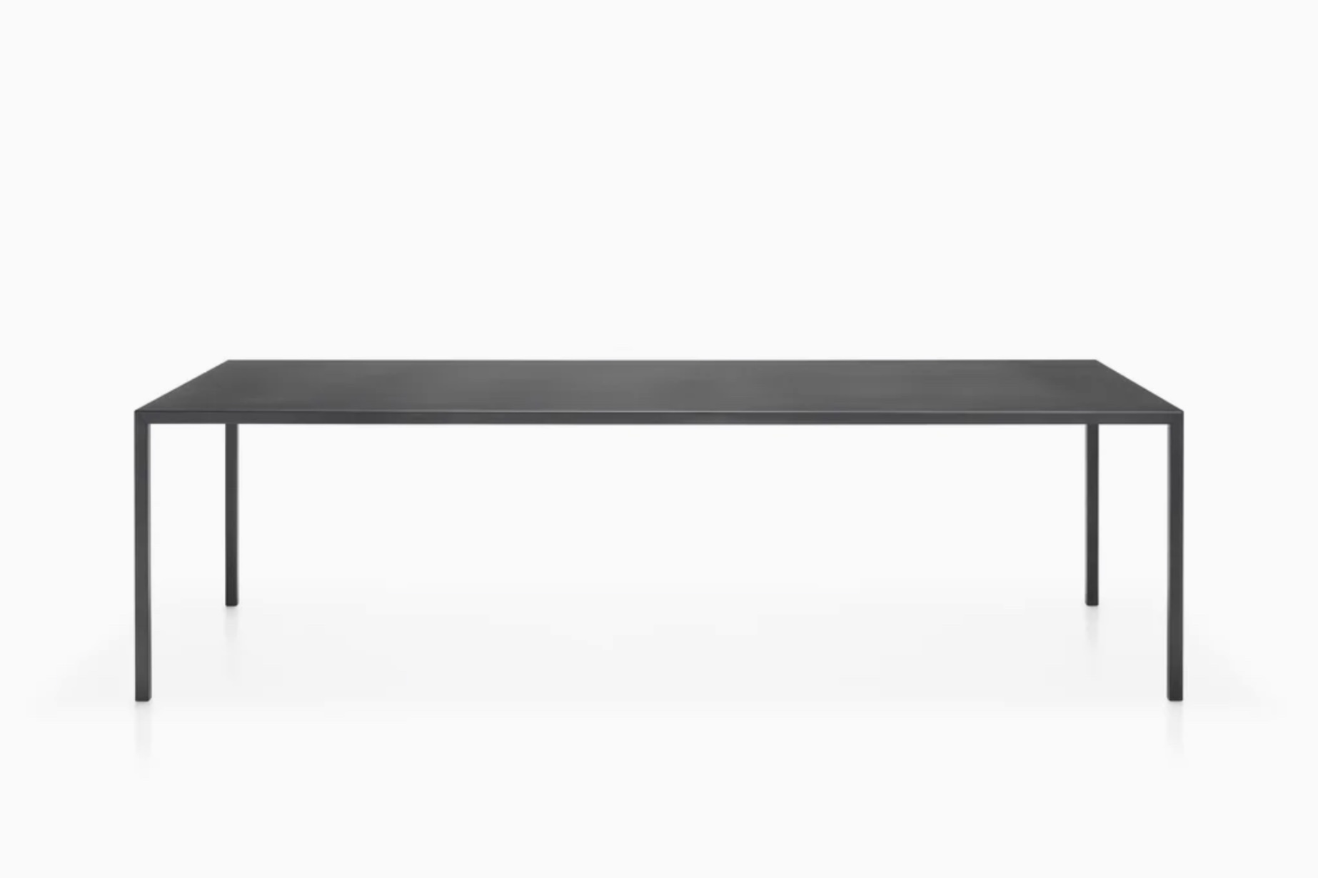 Обеденный стол Tense